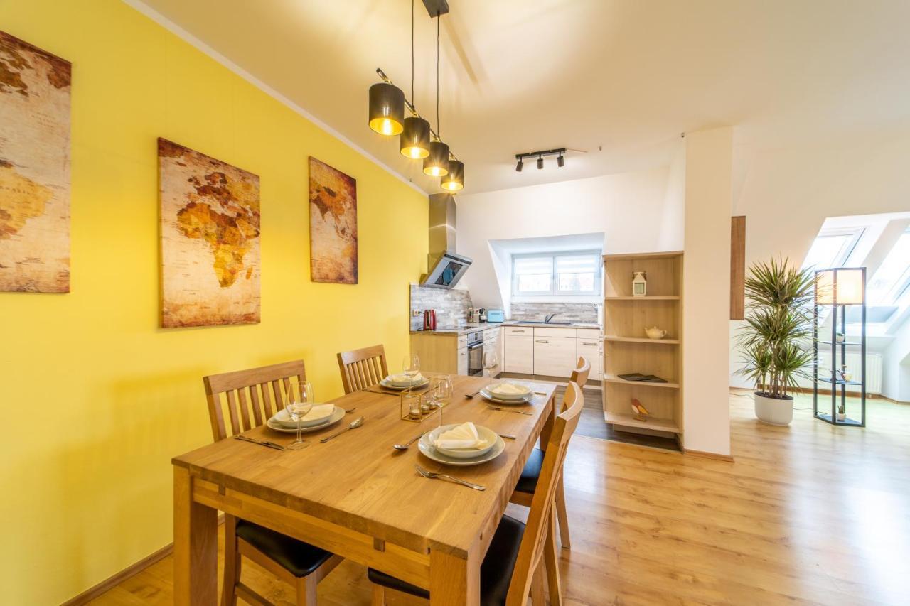 Moderne Dachgeschosswohnung - Parkplatz - Netflix Coburg Ngoại thất bức ảnh