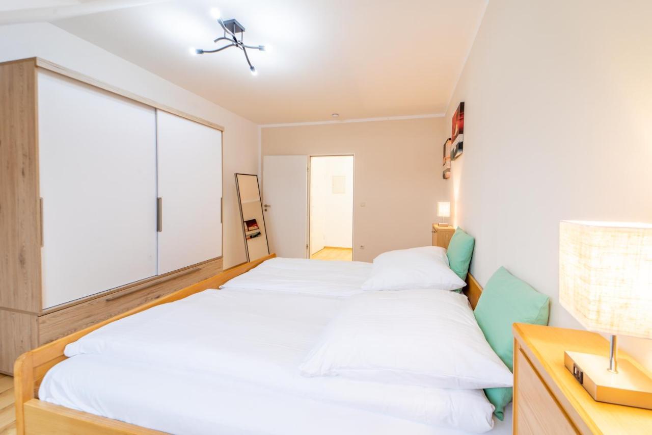 Moderne Dachgeschosswohnung - Parkplatz - Netflix Coburg Ngoại thất bức ảnh